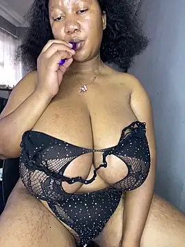 MayaPassion online show from November 16, 5:13 am