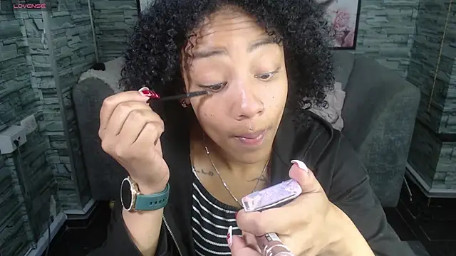 Violeth b online show from September 26, 12:53 pm