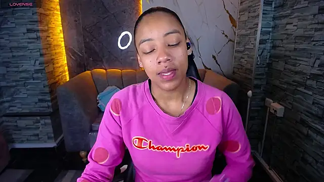 Violeth b online show from October 11, 12:47 pm