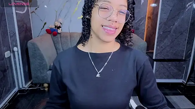 Violeth b online show from April 29, 12:42 pm