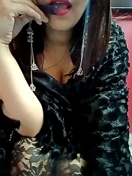 Snapshot of payal9038 chatting on December 20, 3:25 am payal9038 online show from December 20, 3:25 am