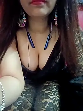 Snapshot of payal9038 chatting on March 19, 6:14 am payal9038 online show from March 19, 6:14 am