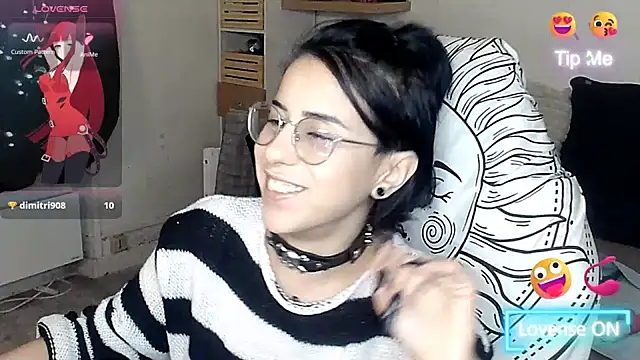 Snapshot of LisandreLaVenale chatting on January 21, 9:15 pm LisandreLaVenale online show from January 21, 9:15 pm