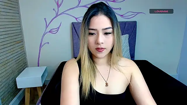 DahliaMoore online show from December 11, 12:02 pm