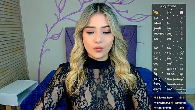 DahliaMoore online show from January 26, 3:59 am