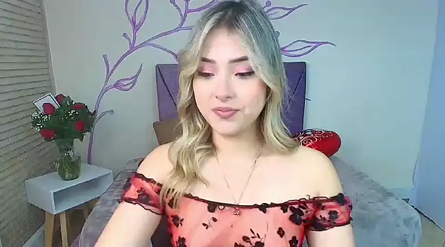 DahliaMoore online show from February 14, 8:26 pm