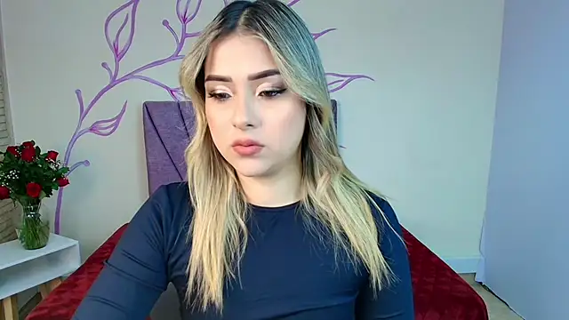 DahliaMoore online show from February 20, 7:41 pm