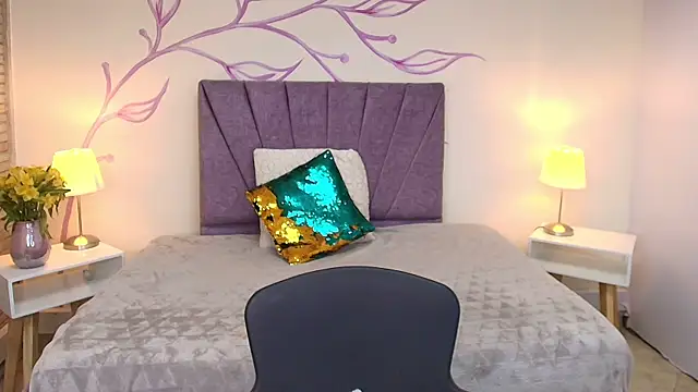 DahliaMoore online show from September 17, 8:43 pm