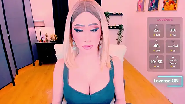 TwittyGirL9inch exotic online show from September 28, 1:00 am