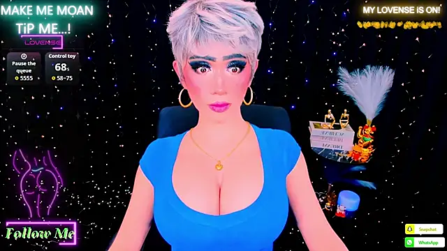 TwittyGirL9inch exotic online show from January 17, 9:40 pm