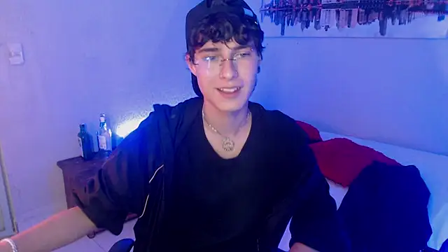 Jeam hot online show from January 4, 1:10 am