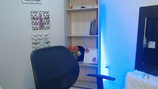 Jeam hot online show from January 14, 9:20 pm