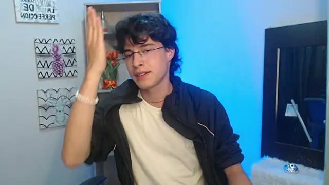 Jeam hot online show from January 21, 9:46 pm