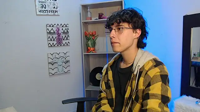 Jeam hot online show from January 22, 8:59 pm