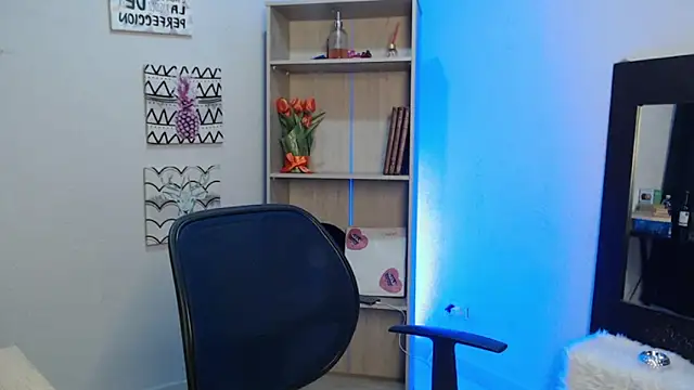 Jeam hot online show from January 23, 12:46 am