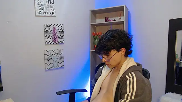 Jeam hot online show from January 25, 11:43 pm