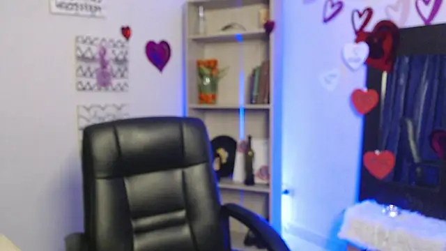 Jeam hot online show from February 18, 12:59 am