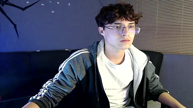 Jeam hot online show from September 20, 10:33 pm