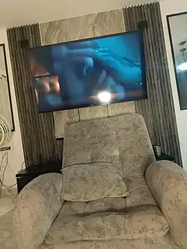 Snapshot of SweetFortuner chatting on June 23, 8:01 am SweetFortuner online show from June 23, 8:01 am