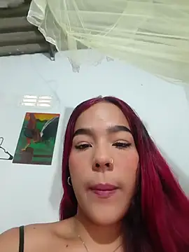 Snapshot of SweetFortuner chatting on July 17, 12:23 pm SweetFortuner online show from July 17, 12:23 pm
