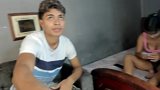 dafnezahiraa  online show from December 27, 11:42 pm