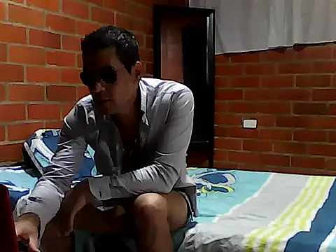 esteban2810m online show from March 9, 2:48 am