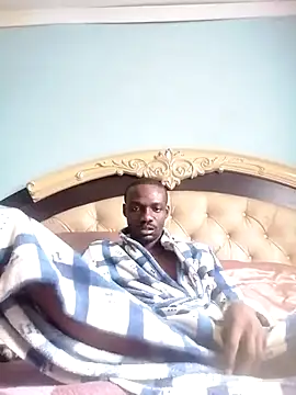 Snapshot of Izifebe chatting on November 14, 7:51 am Izifebe online show from November 14, 7:51 am