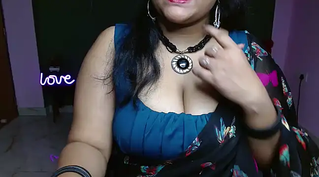 Naughty Ayesha1 online show from March 20, 6:41 am