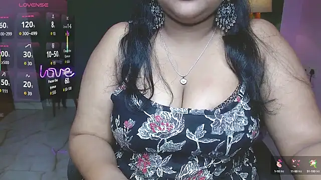 Naughty Ayesha1 online show from October 12, 6:34 am