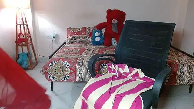 Naughty Ayesha1 online show from June 13, 1:42 pm