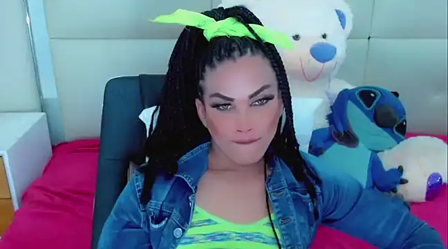 NathaliaCross online show from February 10, 11:46 am