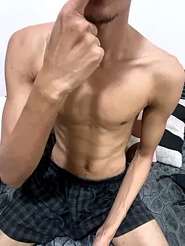 kingcock010 online show from December 2, 10:34 pm