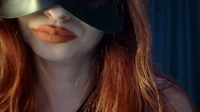 DiamondAssCeyda online show from December 7, 11:56 pm