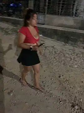 Snapshot of perlita05 chatting on February 21, 7:01 am perlita05 online show from February 21, 7:01 am