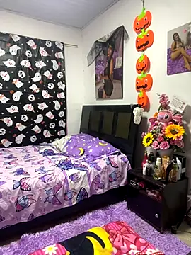 Snapshot of perlita05 chatting on October 15, 11:49 pm perlita05 online show from October 15, 11:49 pm