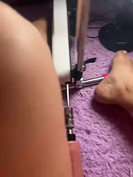 perlita05 online show from February 5, 8:24 pm