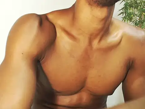 Snapshot of MAXIMO_JHONS chatting on October 2, 4:41 am MAXIMO JHONS online show from October 2, 4:41 am