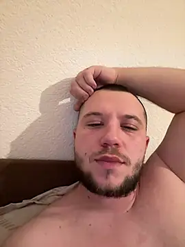 Snapshot of klydick chatting on December 23, 8:47 pm klydick online show from December 23, 8:47 pm