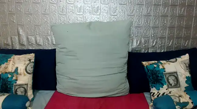DiamondLuv29 online show from January 24, 3:22 am