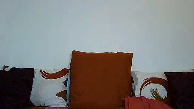 DiamondLuv29 online show from July 26, 3:36 am