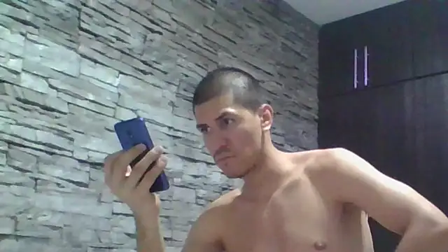 Snapshot of Sexylatin64 chatting on July 13, 3:20 am Sexylatin64 online show from July 13, 3:20 am