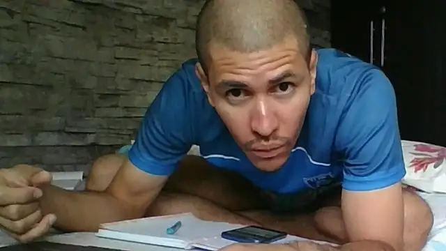 Snapshot of Sexylatin64 chatting on July 29, 11:52 am Sexylatin64 online show from July 29, 11:52 am