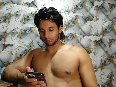 alextonbruno online show from September 18, 7:43 am
