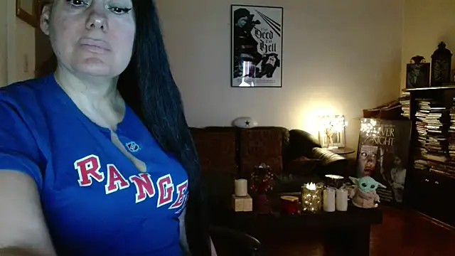 mandaloriangirls online show from February 8, 7:50 pm