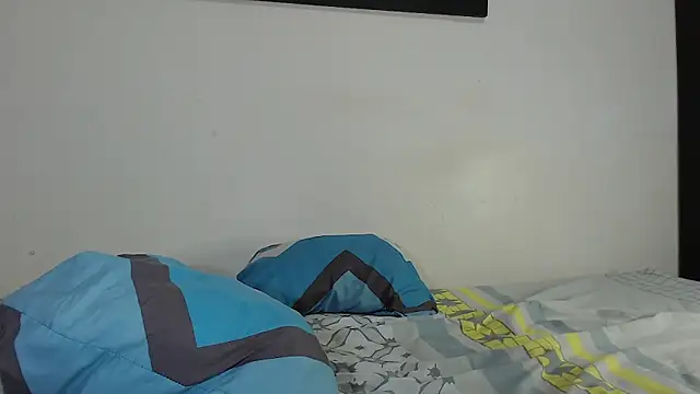 armz5790 online show from February 26, 11:48 pm