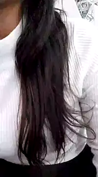 Snapshot of Mahi_Baby25 chatting on March 10, 11:10 am Mahi Baby25 online show from March 10, 11:10 am