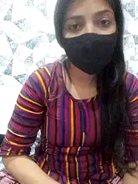 Snapshot of Mahi_Baby25 chatting on March 13, 12:35 pm Mahi Baby25 online show from March 13, 12:35 pm