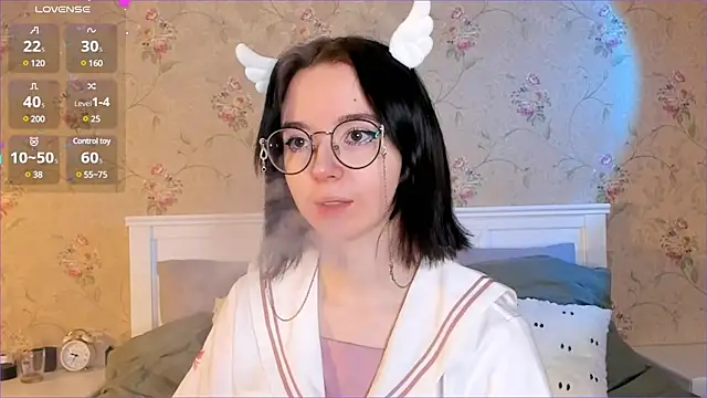 Nora Failure online show from December 10, 7:26 am