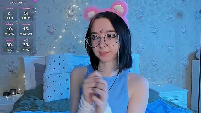 Nora Failure online show from January 14, 5:19 am