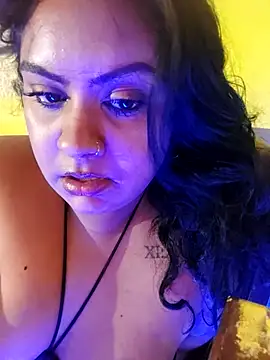 Snapshot of GoddessLorenaTheeSiren chatting on December 31, 8:45 pm GoddessLorenaTheeSiren online show from December 31, 8:45 pm